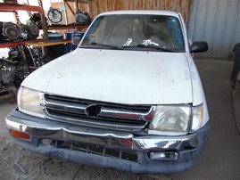 2000 Toyota Tacoma SR5 White Extended Cab 2.4L AT 2WD #Z24729